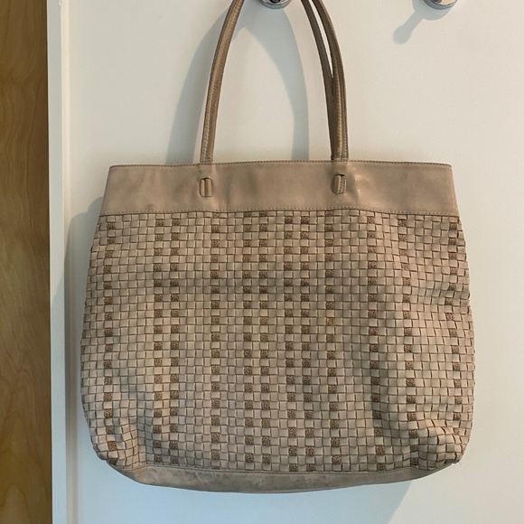 Bottega Veneta Woven Leather Tote Bag - Picture 1 of 7